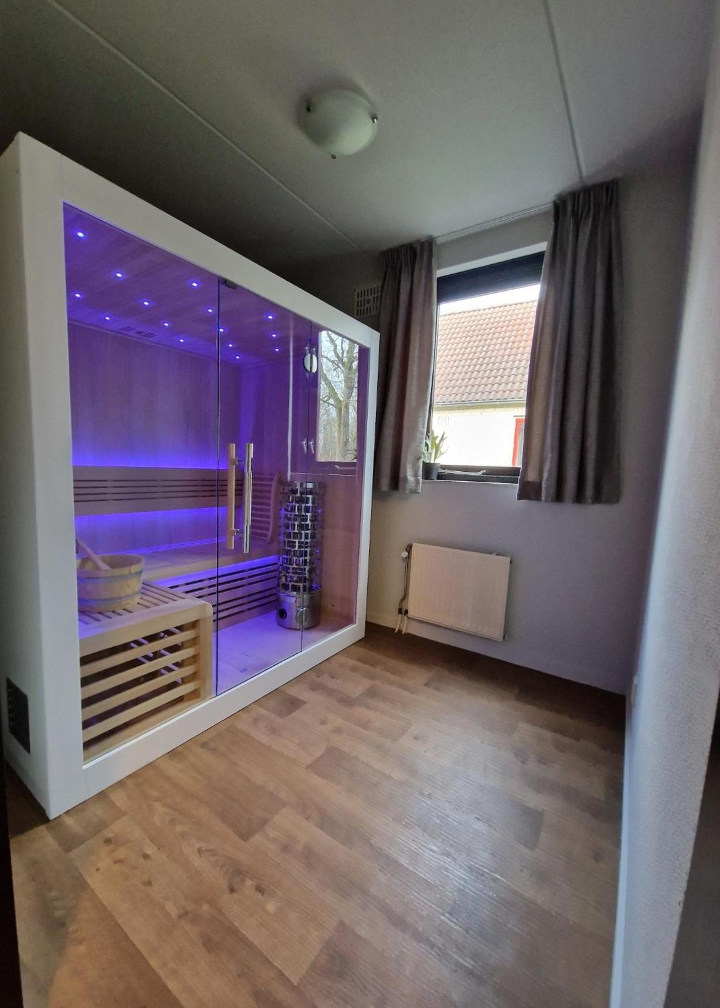 Luxe - Sauna - - Ferienhaus *